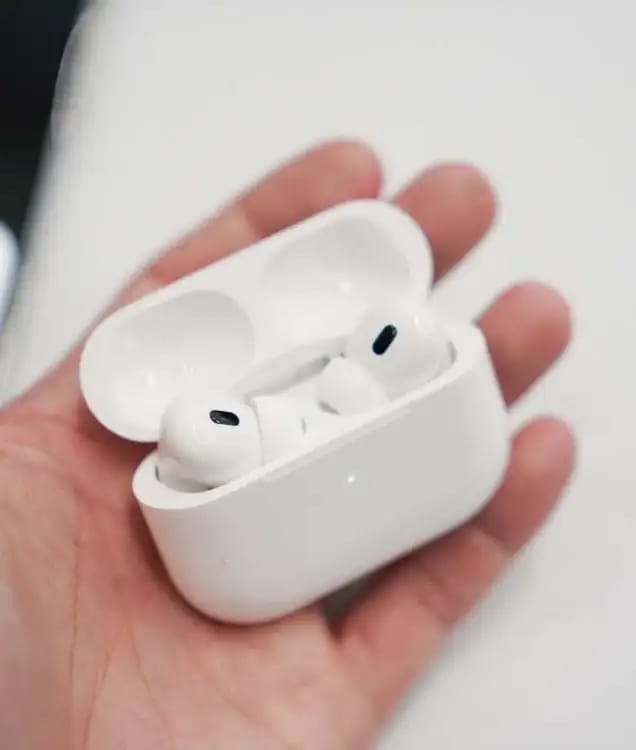 Orignal Airpods Pro & Air31 TWS Airpods_ with Super Sound & High Quality Touch Sensors